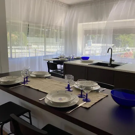 Feriehus The - Large With Private *