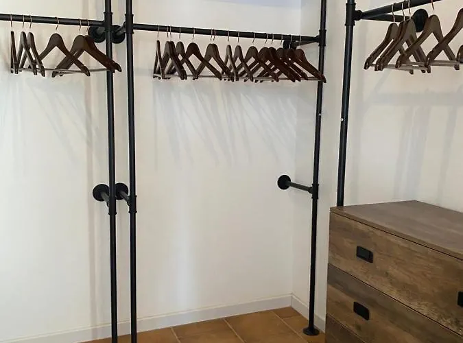 The - Large With Private Pettenasco